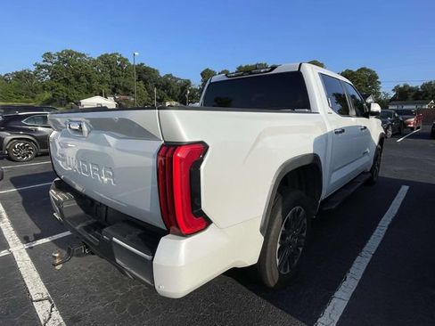 Used 2025 Toyota Tundra Limited AWD/4WD image 13