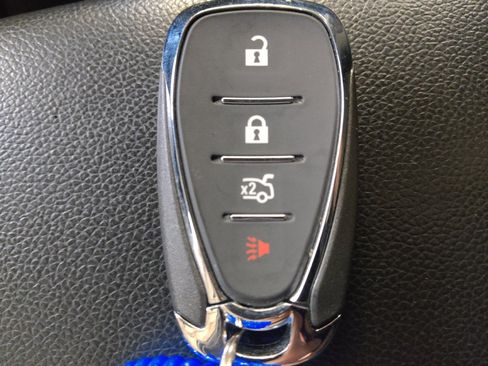 Used 2023 Chevrolet Malibu LS FWD image 32