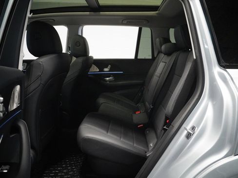 Certified 2026 Mercedes-Benz GLS 450 4MATIC image 13