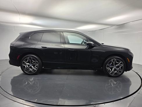 Used 2024 BMW iX xDrive50 w/ Sport Package AWD/4WD image 3