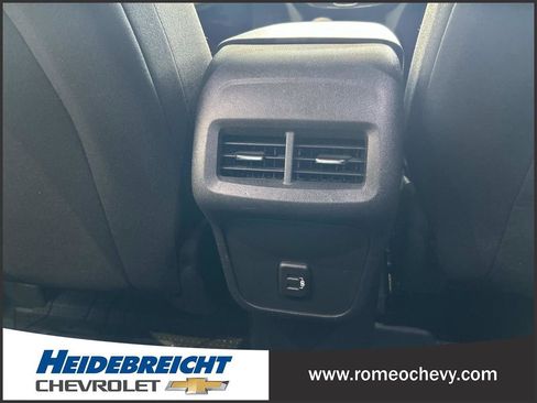 Used 2024 Chevrolet Equinox LT w/ LPO, Floor Liner Package image 17