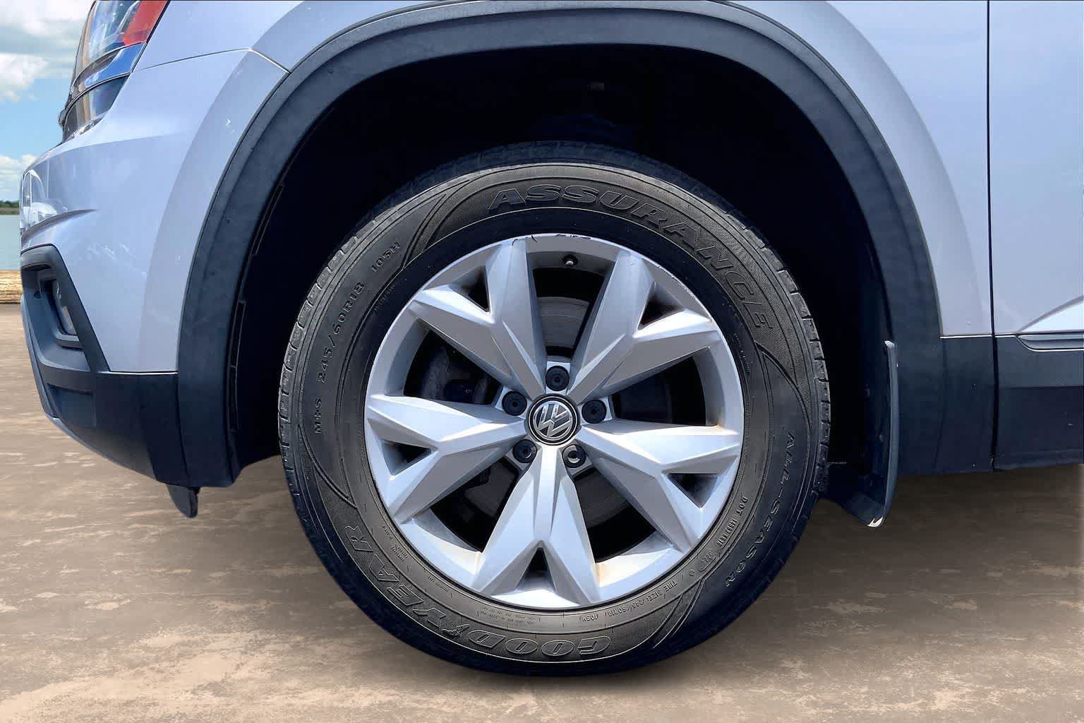 Used 2019 Volkswagen Atlas SE w/ Towing Package FWD image 8
