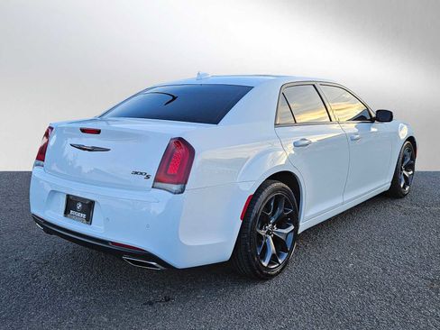 Used 2023 Chrysler 300 S image 3