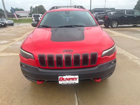Used 2019 Jeep Cherokee Trailhawk AWD/4WD image 8