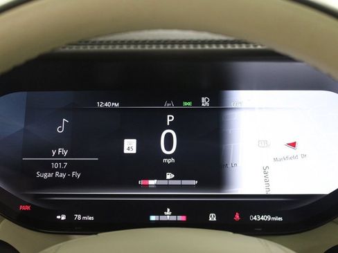 Used 2025 Land Rover Range Rover Autobiography AWD/4WD image 28