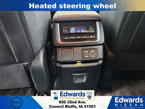 Used 2023 Subaru Ascent Limited AWD/4WD image 18