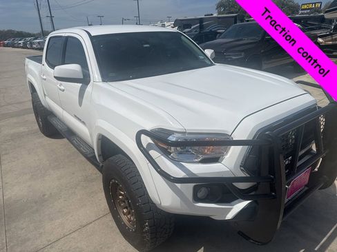 Used 2021 Toyota Tacoma SR5 image 8