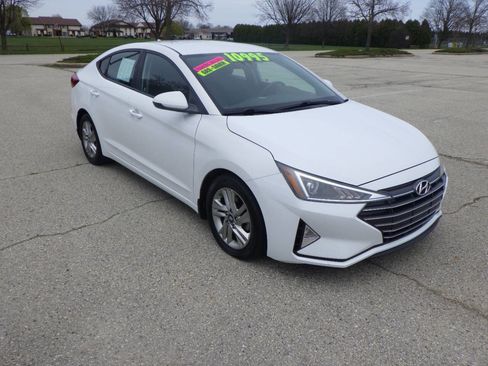 Used 2019 Hyundai Elantra SEL w/ Cargo Package image 5