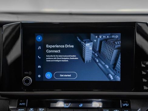 Used 2025 Toyota Camry LE image 20