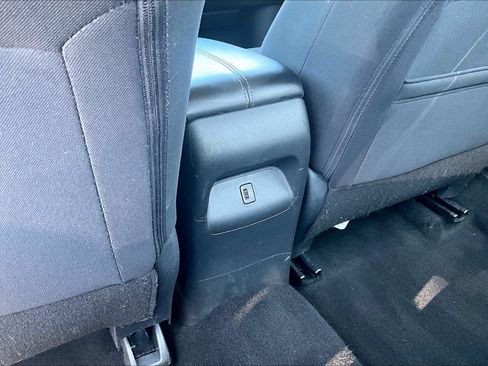 Used 2021 Nissan Sentra SV FWD image 9