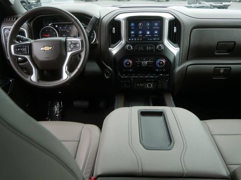 Used 2020 Chevrolet Silverado 3500 LTZ w/ Technology Package AWD/4WD image 27