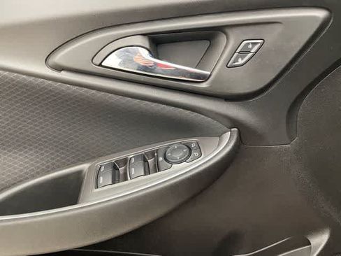 Certified 2025 Chevrolet Malibu RS FWD image 11