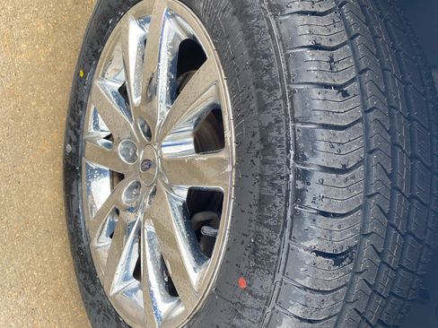 Used 2013 Ford Edge SEL image 11