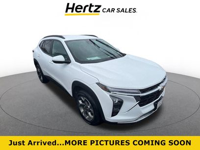 Used 2025 Chevrolet Trax LT w/ LT Convenience Package