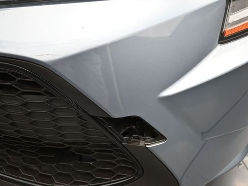 Used 2022 Toyota Corolla LE FWD image 14