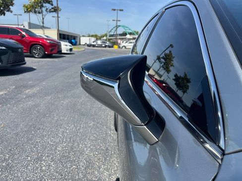 Used 2022 Lexus IS 350 F Sport w/ Accessory Package RWD image 11