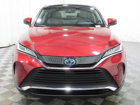 Used 2021 Toyota Venza Limited image 38