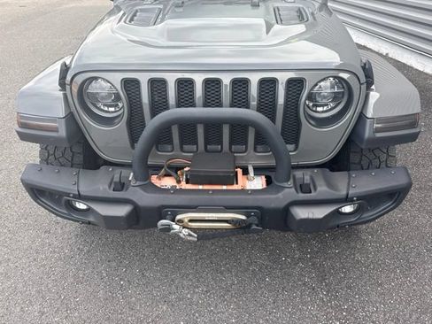 Used 2018 Jeep Wrangler Unlimited Sahara w/ Quick Order Package 24M Moab AWD/4WD image 2