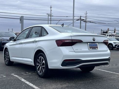 Certified 2024 Volkswagen Jetta S FWD image 5