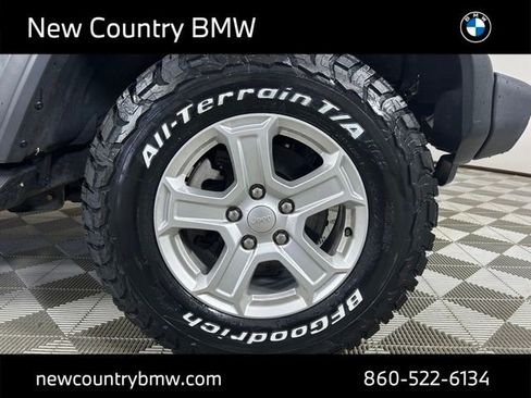 Used 2018 Jeep Wrangler Unlimited Sport S image 9