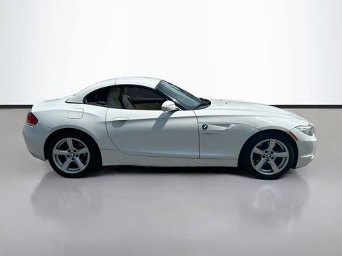 Used 2009 BMW Z4 sDrive30i RWD image 5
