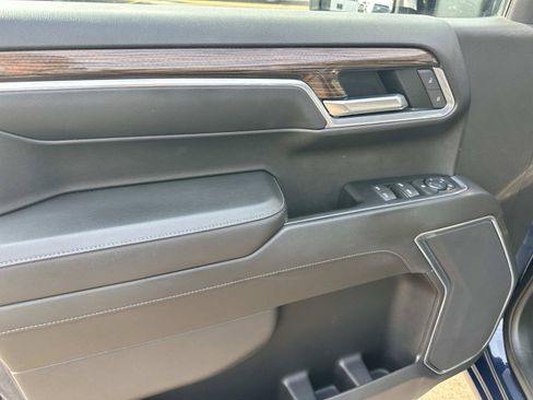 Certified 2022 Chevrolet Silverado 1500 RST w/ Max Trailering Package AWD/4WD image 14