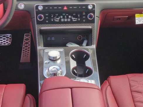 New 2025 Genesis GV80 3.5T e-SC AWD/4WD image 15