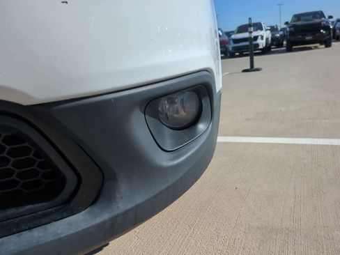 Used 2016 Jeep Cherokee Latitude w/ Cold Weather Group image 10