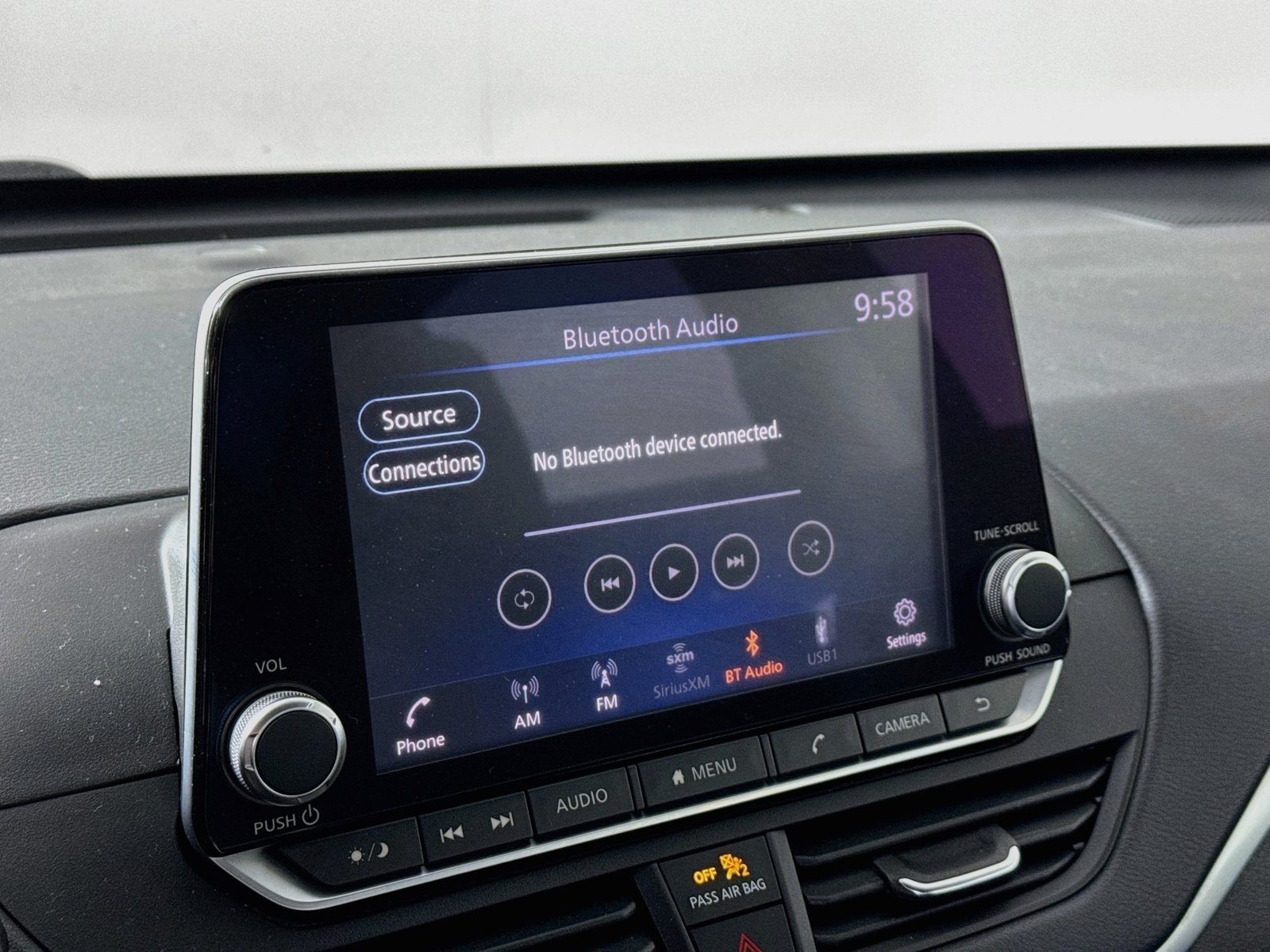 Used 2019 Nissan Altima 2.5 S FWD image 12