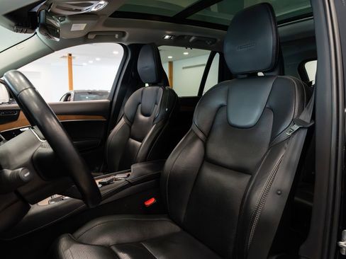 Used 2019 Volvo XC90 T8 Inscription w/ Advanced Package AWD/4WD image 8