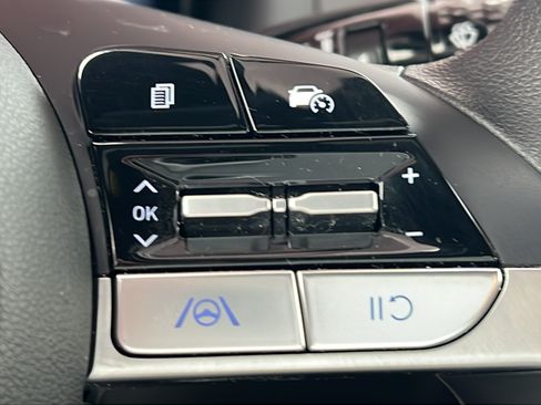 Certified 2024 Hyundai Santa Cruz SEL w/ Activity Package FWD image 23