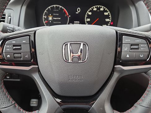 New 2026 Honda Ridgeline Black Edition image 13