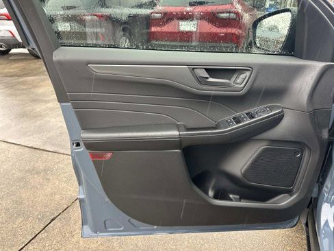 New 2026 Ford Escape Active image 10