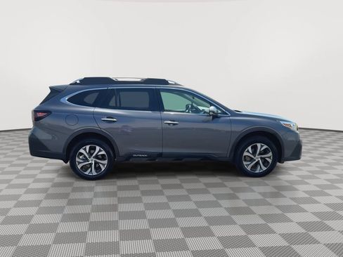 Used 2022 Subaru Outback Touring w/ Popular Package #2 AWD/4WD image 9