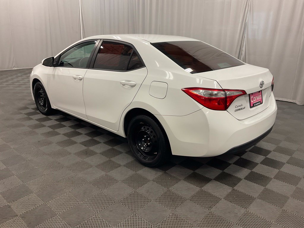 Used 2014 Toyota Corolla LE FWD image 4