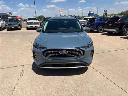 Certified 2023 Ford Escape Platinum AWD/4WD image 10