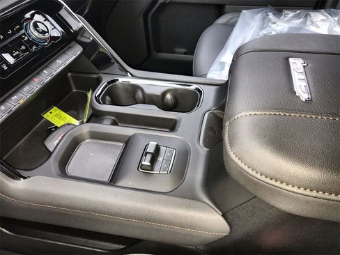 New 2026 GMC Sierra 2500 AT4 w/ Technology Package image 20