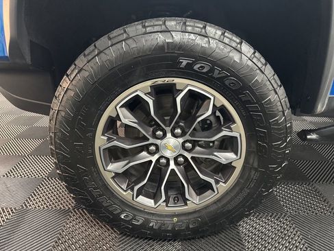 Used 2021 Chevrolet Colorado ZR2 image 37