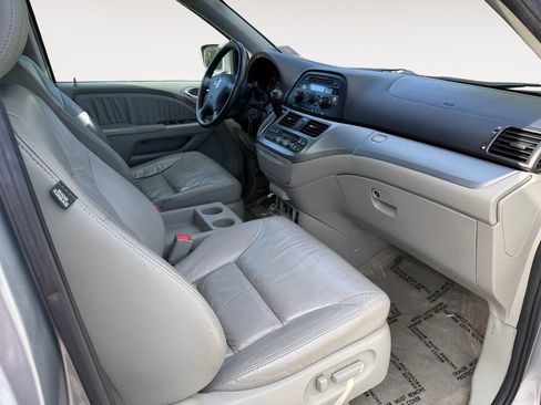 Used 2010 Honda Odyssey EX-L image 27