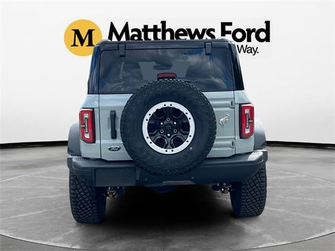 Used 2024 Ford Bronco Badlands image 4