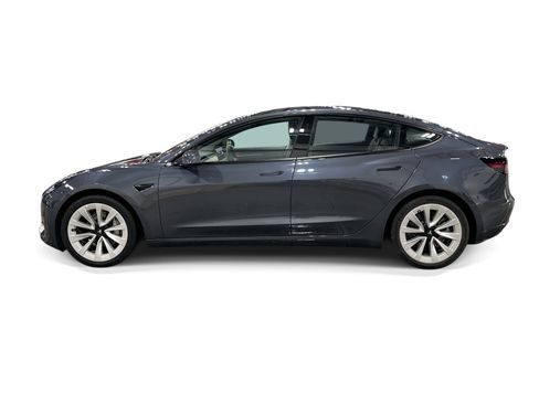 Certified 2022 Tesla Model 3 Long Range AWD/4WD image 3