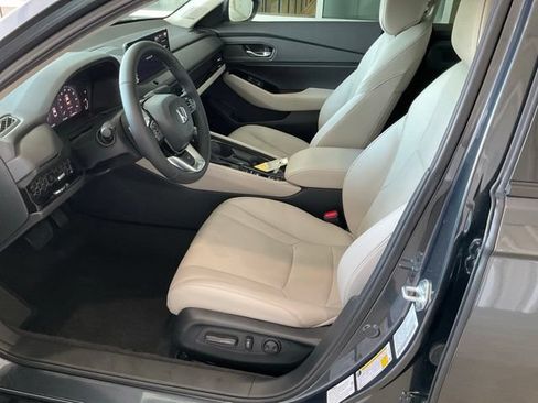 Used 2026 Honda Accord Touring image 4