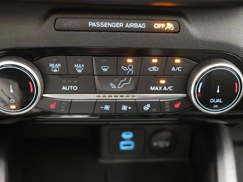 Used 2022 Ford Escape SEL image 23