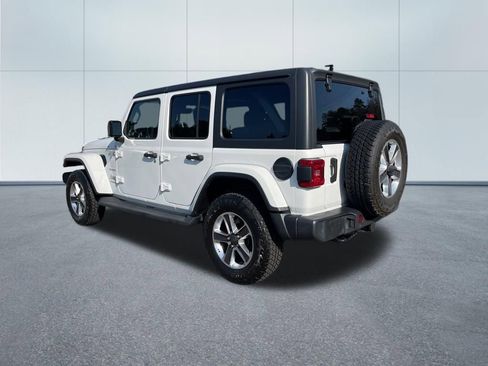 Used 2021 Jeep Wrangler Unlimited Sahara image 7