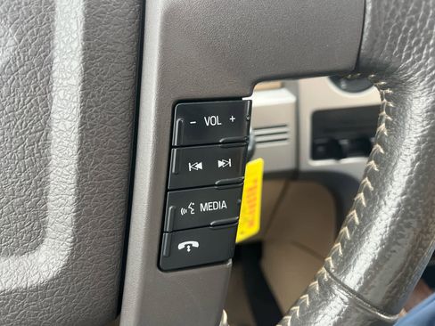 Used 2013 Ford F150 Lariat w/ Luxury Equipment Group image 32