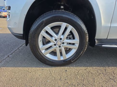 Used 2014 Mercedes-Benz GL 350 BlueTEC 4MATIC image 29