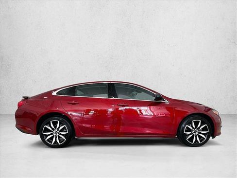 Used 2025 Chevrolet Malibu RS FWD image 5