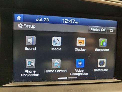 Used 2020 Hyundai Elantra SEL FWD image 25