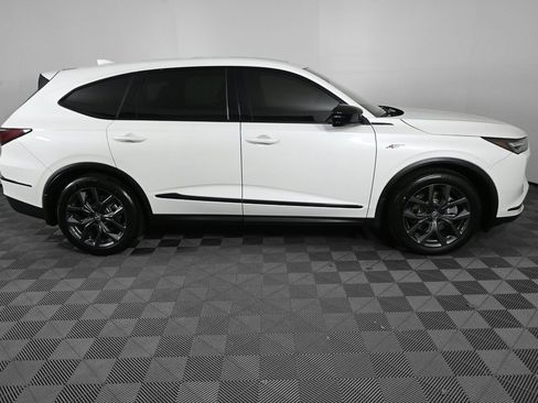 Used 2023 Acura MDX A-Spec image 25