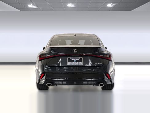 Used 2024 Lexus IS 350 F Sport image 9